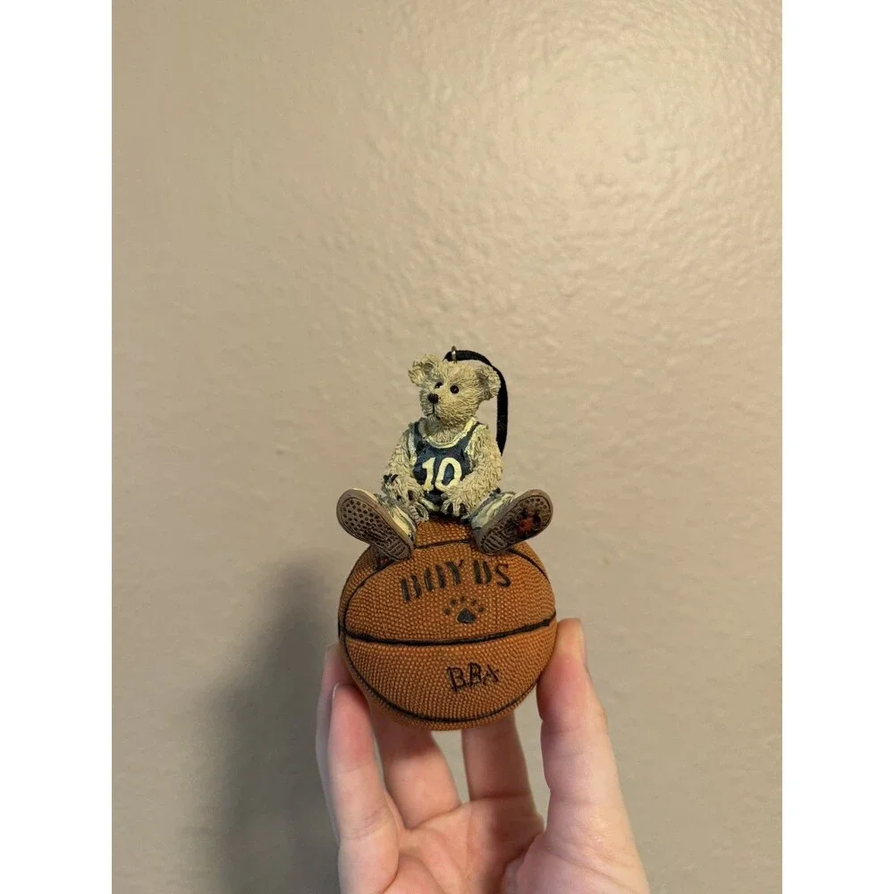 Boyds Bears Larry Nothin But Net 1998 Bear on Basketball Ornament